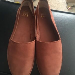 Genuine Leather FRYE casual woman's shoe